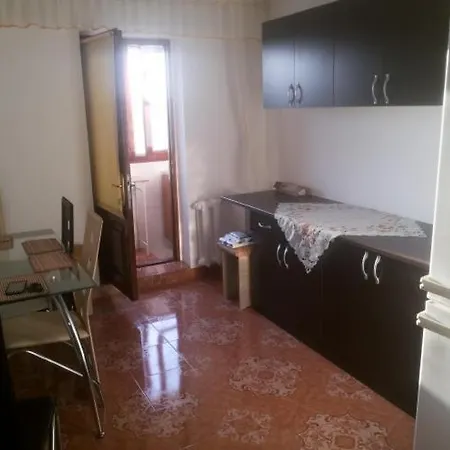 Apartament Gabi Daire Mangalya