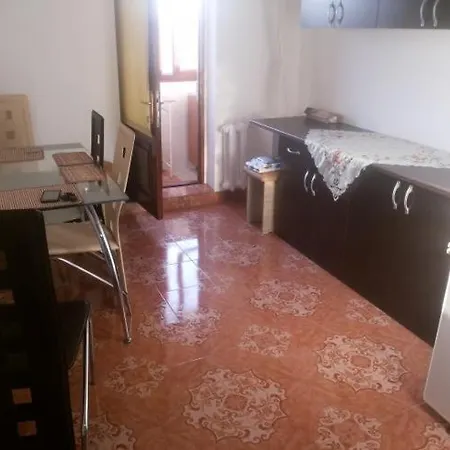 Apartment Strada Stefan Cel Mare Etaj 4 *
